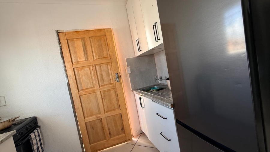 2 Bedroom Property for Sale in Mabopane Unit X North West